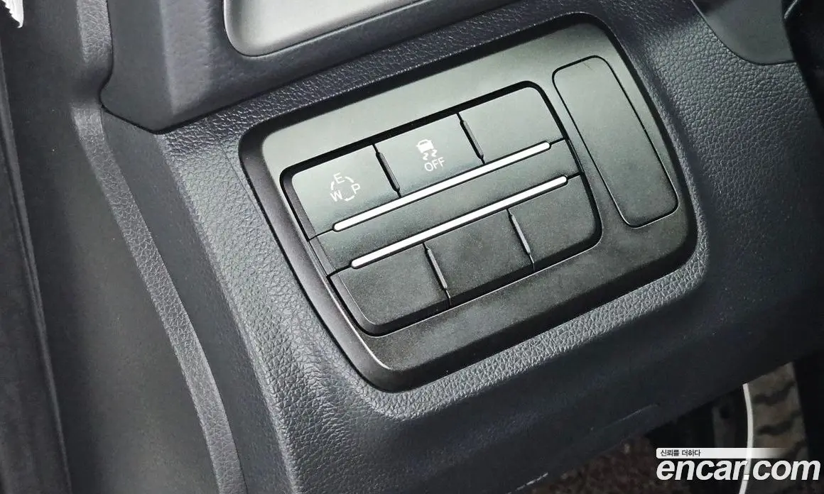 SsangYong TIBOLI 2017 1.6 автомат (гидро), фото 14