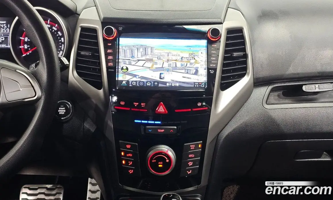 SsangYong TIBOLI 2017 1.6 автомат (гидро), фото 15