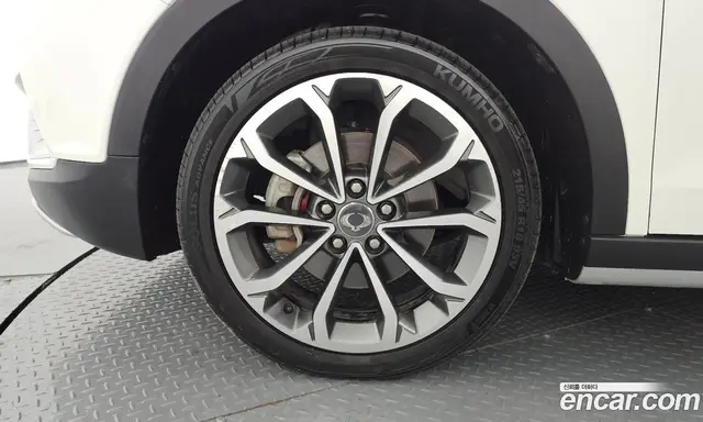 SsangYong TIBOLI 2017 1.6 автомат (гидро), миниатюра 5