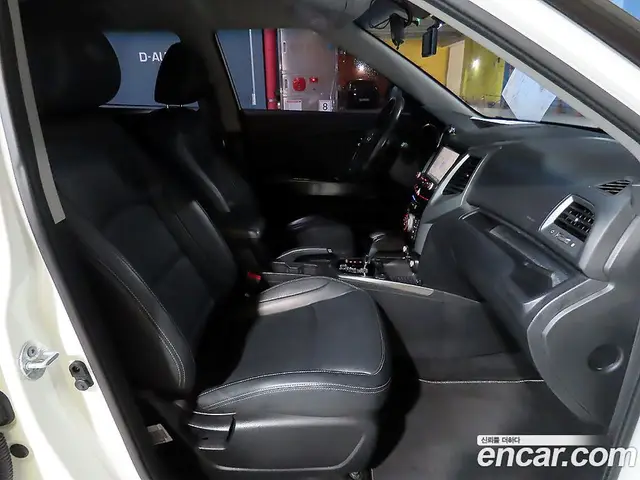 SsangYong TIBOLI 2017 1.6 автомат (гидро), миниатюра 8