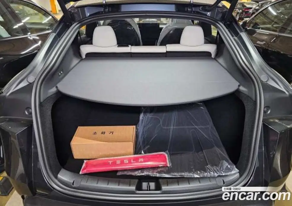Tesla Model Y 2026 0.1 автомат (гидро), фото 9