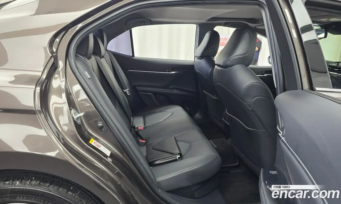 Toyota Camry 2017 2.5 автомат (гидро), фото 12