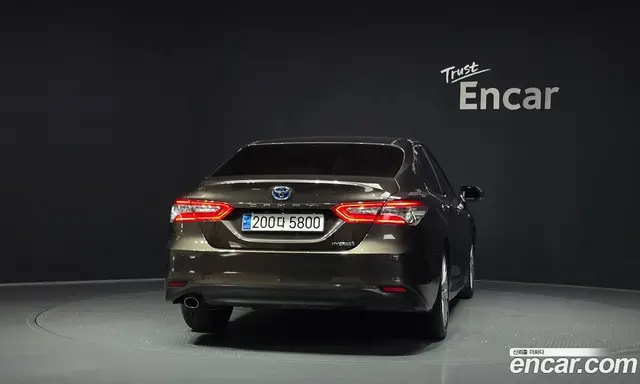 Toyota Camry 2017 2.5 автомат (гидро), миниатюра 4