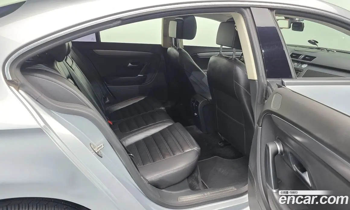 Volkswagen CC 2012 2.0 автомат (гидро), фото 12 Volkswagen CC 2012 2.0 автомат (гидро), фото 12