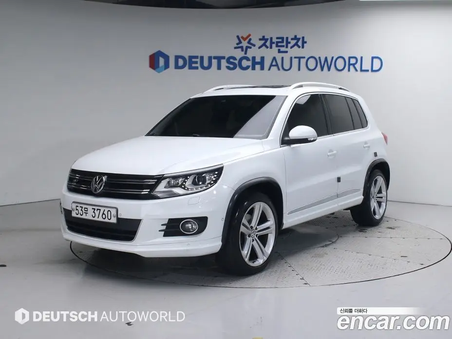 Volkswagen Tiguan 2015 2.0 автомат (гидро), фото 1 Volkswagen Tiguan 2015 2.0 автомат (гидро), фото 1