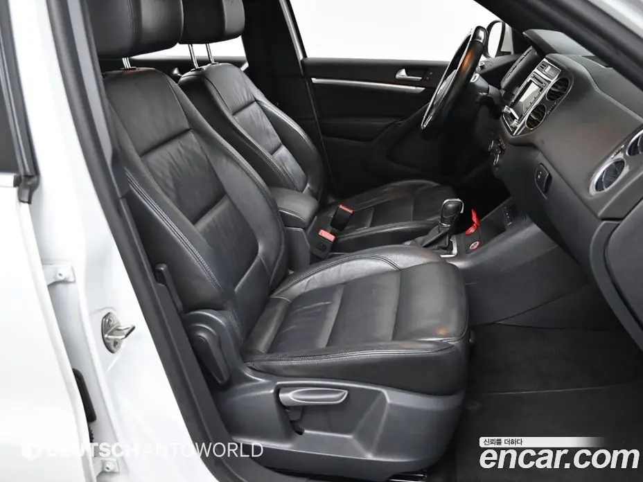 Volkswagen Tiguan 2015 2.0 автомат (гидро), фото 10 Volkswagen Tiguan 2015 2.0 автомат (гидро), фото 10