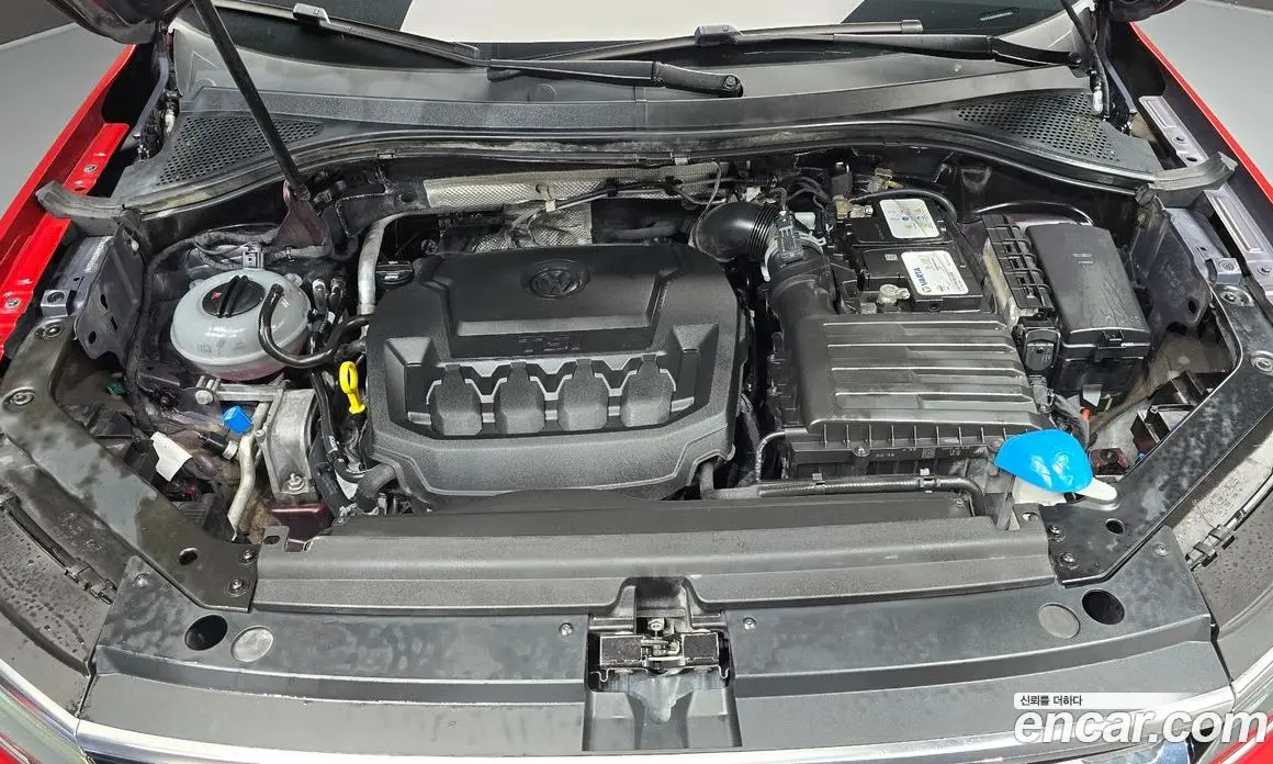 Volkswagen Tiguan 2017 2.0 автомат (гидро), фото 6