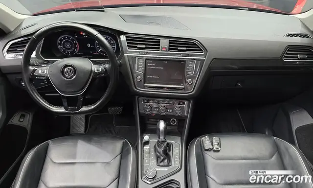 Volkswagen Tiguan 2017 2.0 автомат (гидро), миниатюра 7