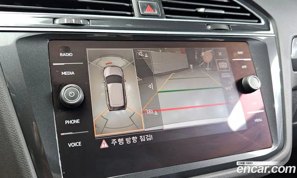 Volkswagen Tiguan 2018 2.0 автомат (гидро), фото 15
