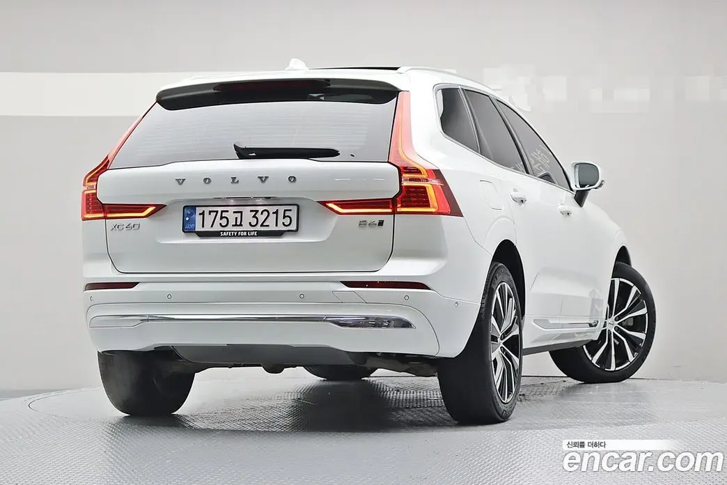 Volvo XC60 2024 2.0 автомат (гидро), фото 2 Volvo XC60 2024 2.0 автомат (гидро), фото 2