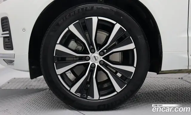 Volvo XC60 2024 2.0 автомат (гидро), миниатюра 3 Volvo XC60 2024 2.0 автомат (гидро), миниатюра 3
