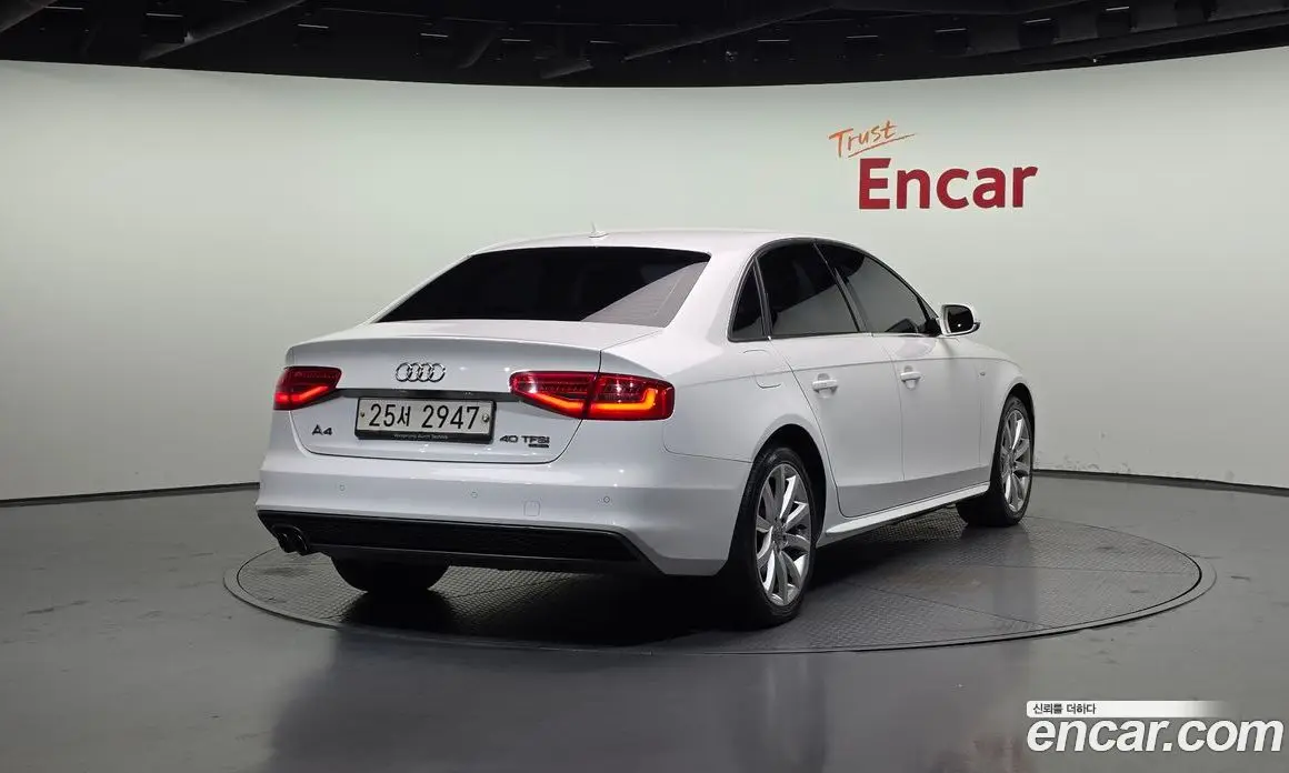 Audi A4 2015 2.0 автомат (гидро), фото 2 Audi A4 2015 2.0 автомат (гидро), фото 2