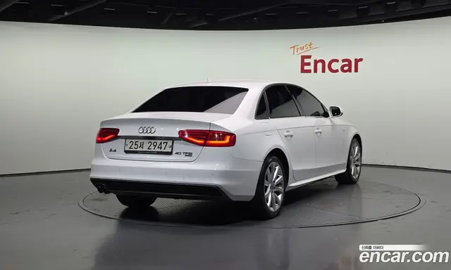 Audi A4 2015 2.0 автомат (гидро), миниатюра 2 Audi A4 2015 2.0 автомат (гидро), миниатюра 2