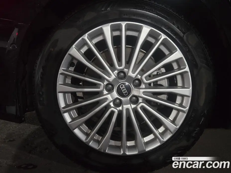 Audi A6 2021 2.0 автомат (гидро), фото 15