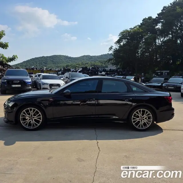 Audi A6 2023 3.0 автомат (гидро), миниатюра 4
