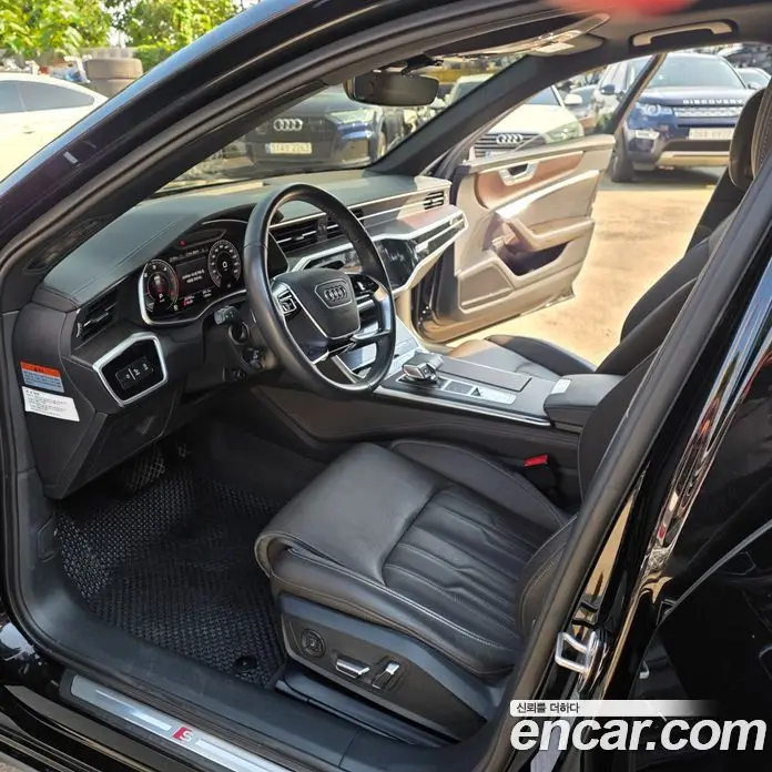Audi A6 2023 3.0 автомат (гидро), фото 10