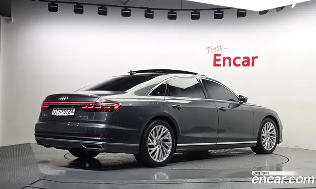 Audi A8 2019 3.0 автомат (гидро), миниатюра 2