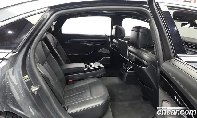 Audi A8 2019 3.0 автомат (гидро), миниатюра 12