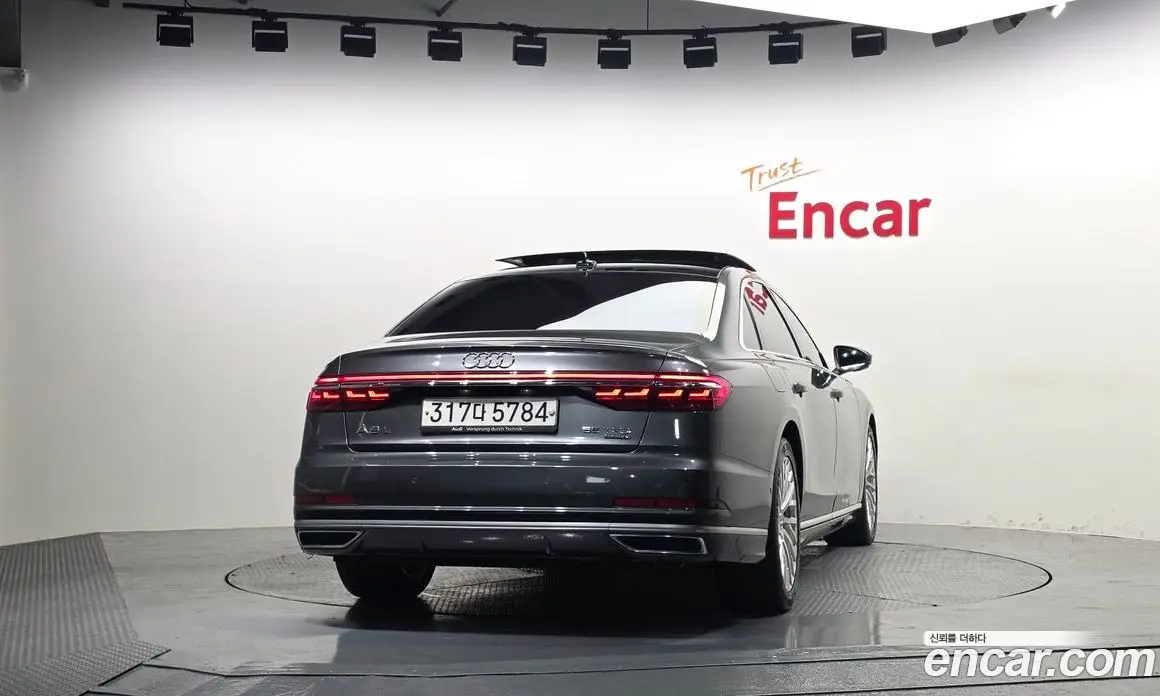 Audi A8 2019 3.0 автомат (гидро), фото 4