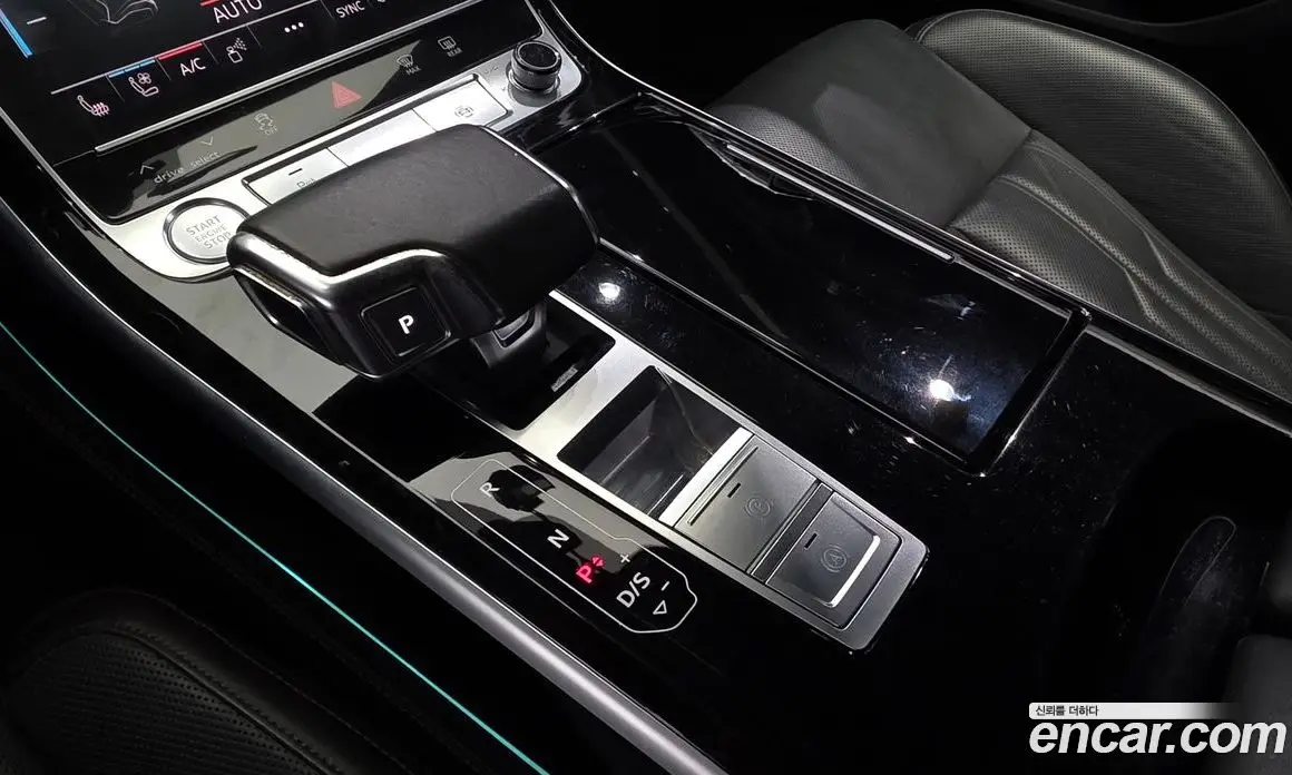 Audi A8 2019 3.0 автомат (гидро), фото 9