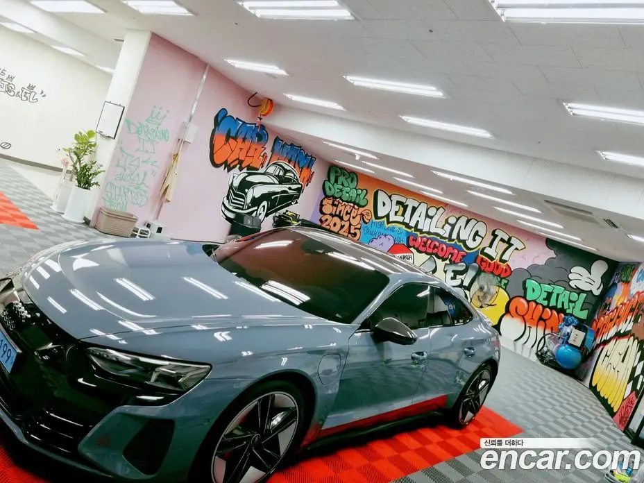 Audi RS e-tron GT 2022 2.0 автомат (гидро), фото 1 Audi RS e-tron GT 2022 2.0 автомат (гидро), фото 1