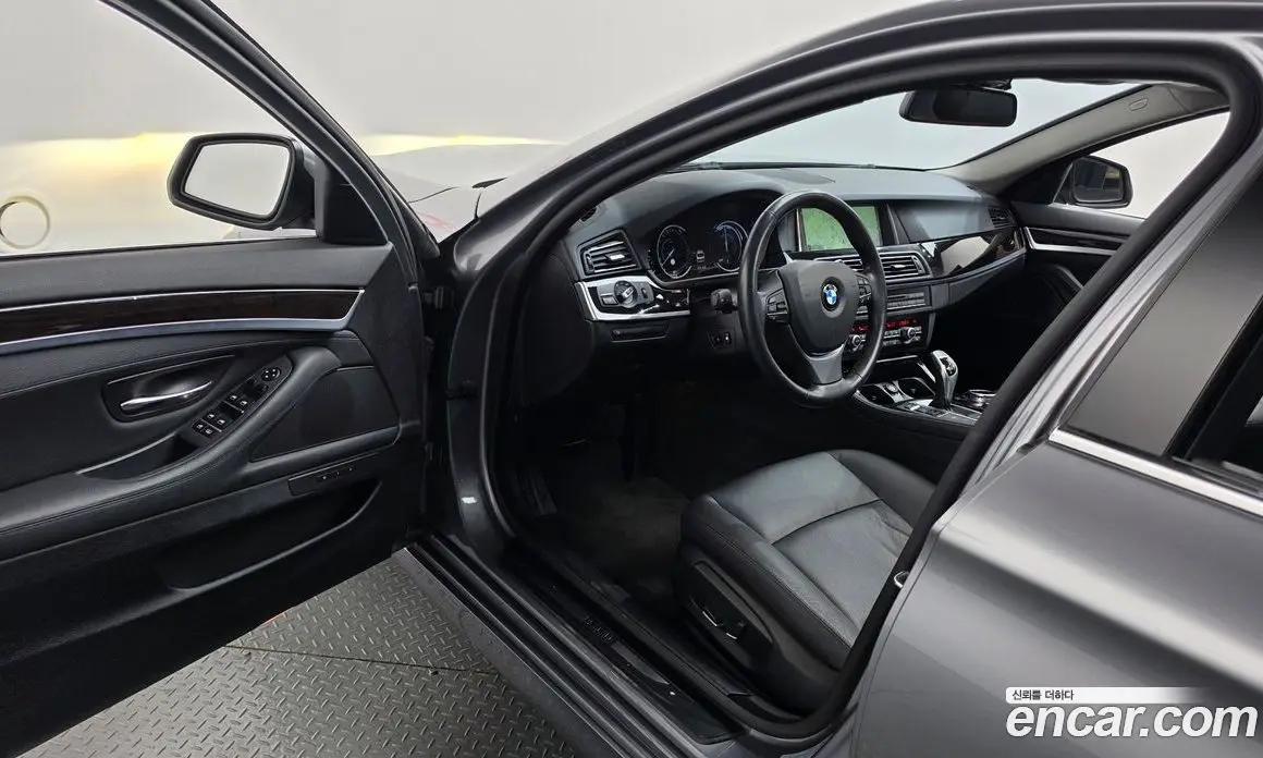 BMW 5 серия 2014 2.0 автомат (гидро), фото 10