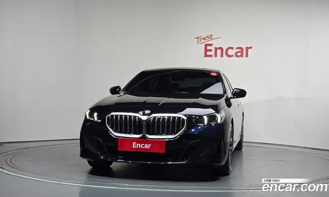 BMW 5 серия 2025 2.0 автомат (гидро), миниатюра 3