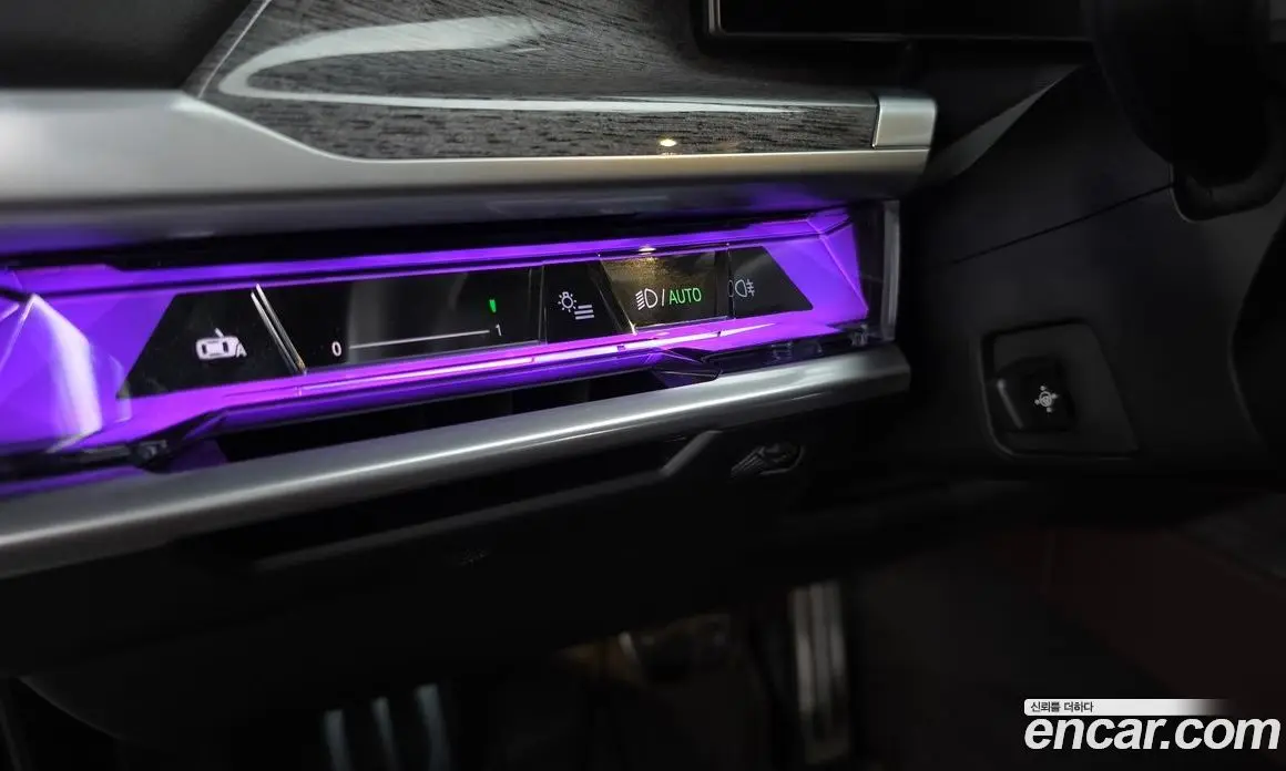 BMW 7 серия 2023 3.0 автомат (гидро), фото 19
