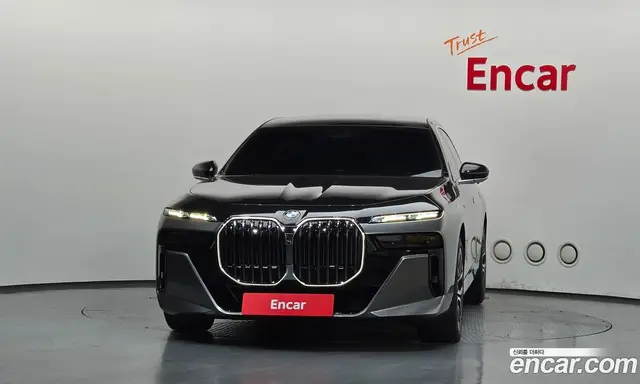 BMW 7 серия 2023 3.0 автомат (гидро), миниатюра 3
