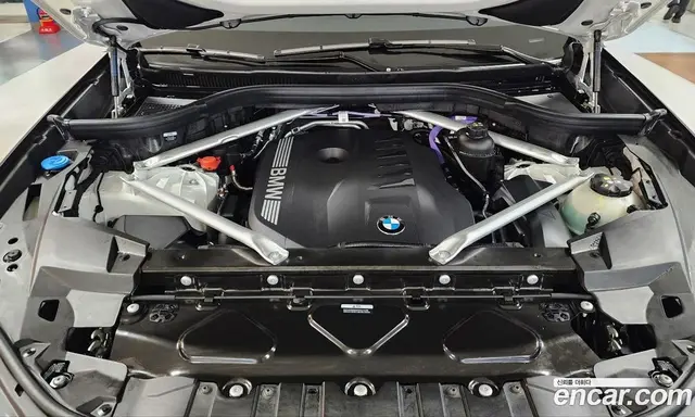 BMW X5 2025 3.0 автомат (гидро), миниатюра 6