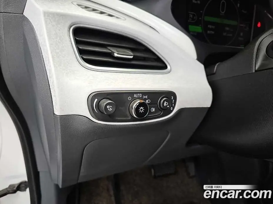 Chevrolet Bolt EV 2019 автомат (гидро), фото 17