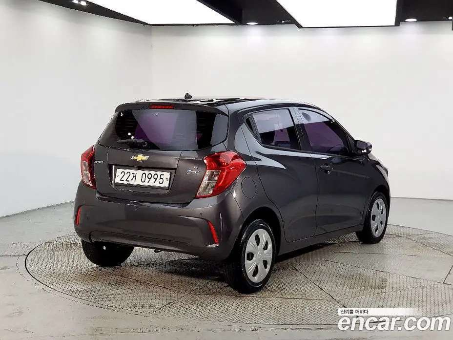 Chevrolet Spark 2015 1.0 автомат (гидро), фото 3 Chevrolet Spark 2015 1.0 автомат (гидро), фото 3