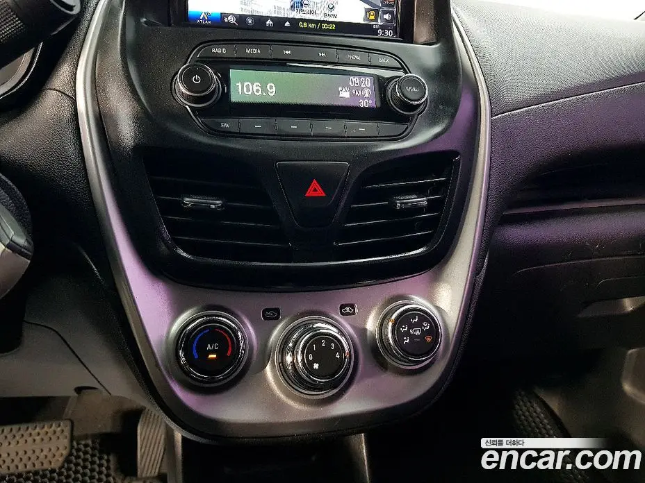 Chevrolet Spark 2015 1.0 автомат (гидро), фото 10 Chevrolet Spark 2015 1.0 автомат (гидро), фото 10