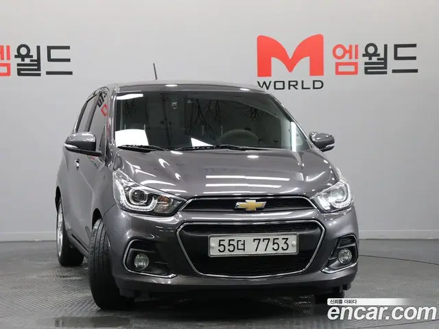 Chevrolet Spark 2015 1.0 автомат (гидро), миниатюра 2