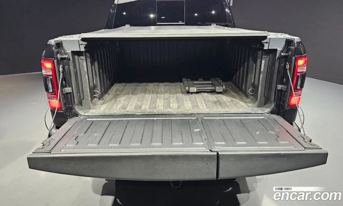 Dodge Ram Pick Up 2020 5.7 автомат (гидро), фото 20