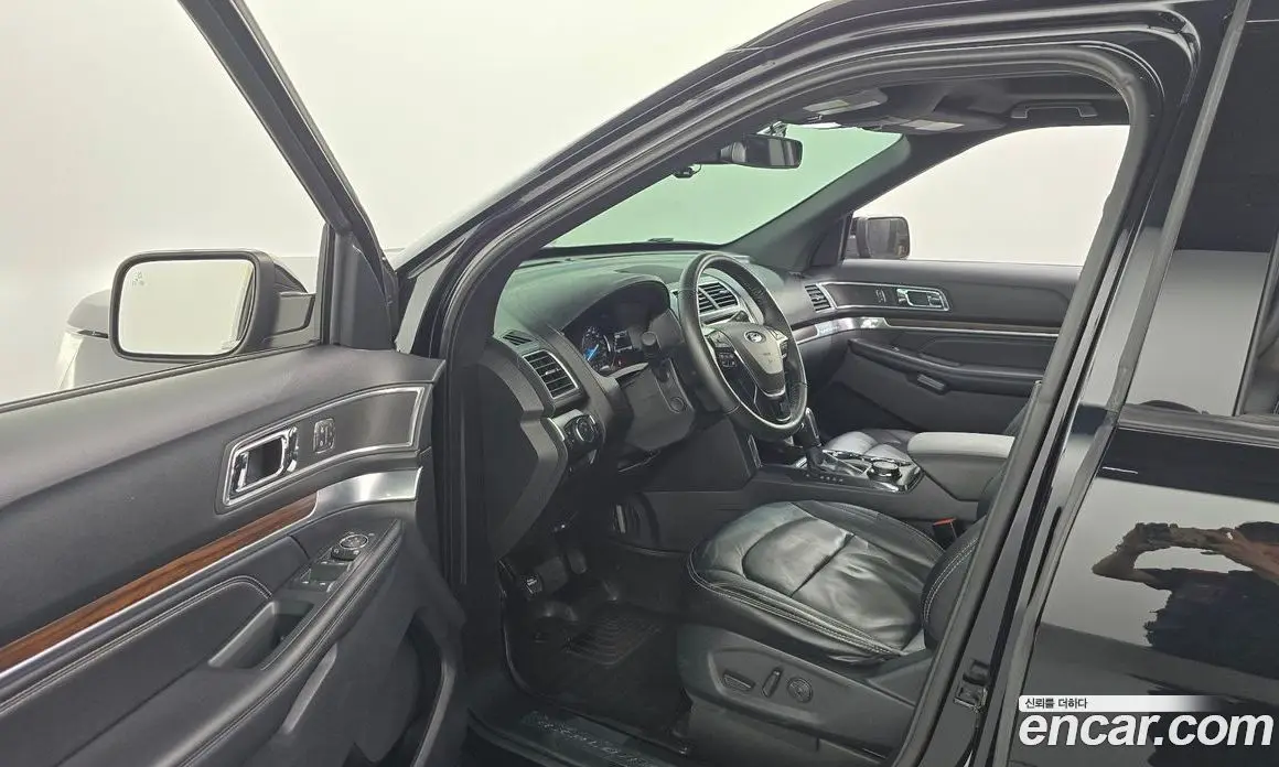 Ford Explorer 2019 2.3 автомат (гидро), фото 10 Ford Explorer 2019 2.3 автомат (гидро), фото 10