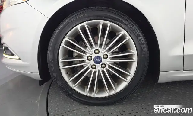 Ford Fusion 2014 2.0 автомат (гидро), миниатюра 5 Ford Fusion 2014 2.0 автомат (гидро), миниатюра 5