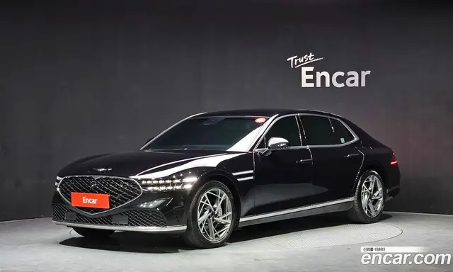 Genesis G90, 2022, 66 316 км