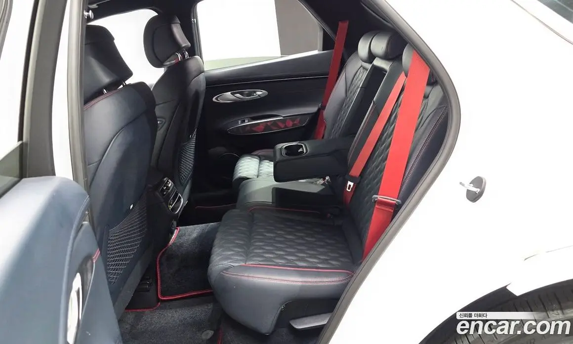 Genesis GV70 2021 2.5 автомат (гидро), фото 12