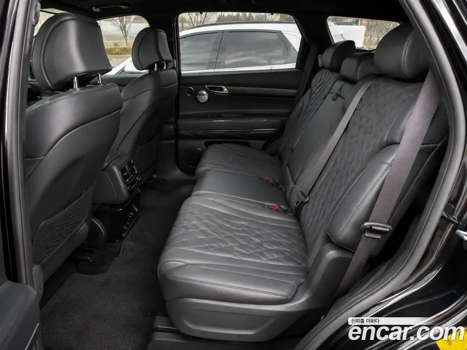 Genesis GV80 2025 2.5 автомат (гидро), фото 5 Genesis GV80 2025 2.5 автомат (гидро), фото 5