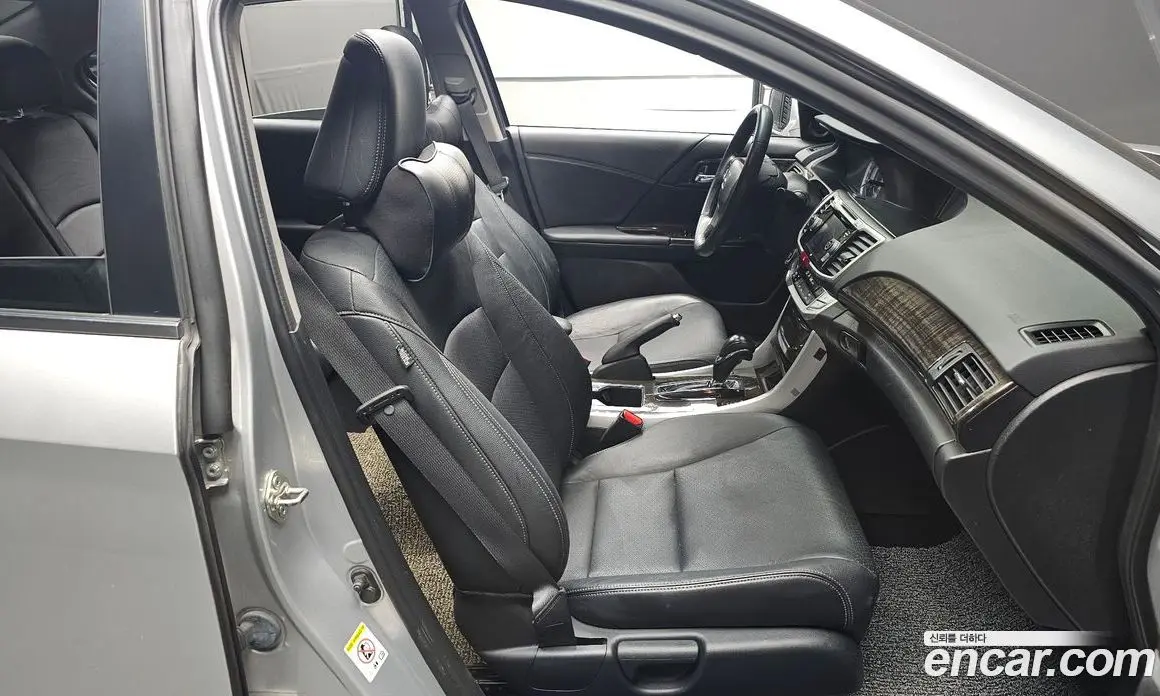 Honda Accord 2013 2.4 автомат (гидро), фото 10 Honda Accord 2013 2.4 автомат (гидро), фото 10