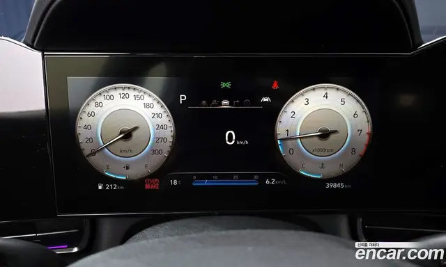 Hyundai Avante 2022 2.0 автомат (гидро), миниатюра 8