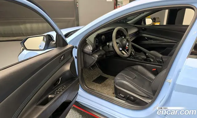 Hyundai Avante 2022 2.0 автомат (гидро), миниатюра 10