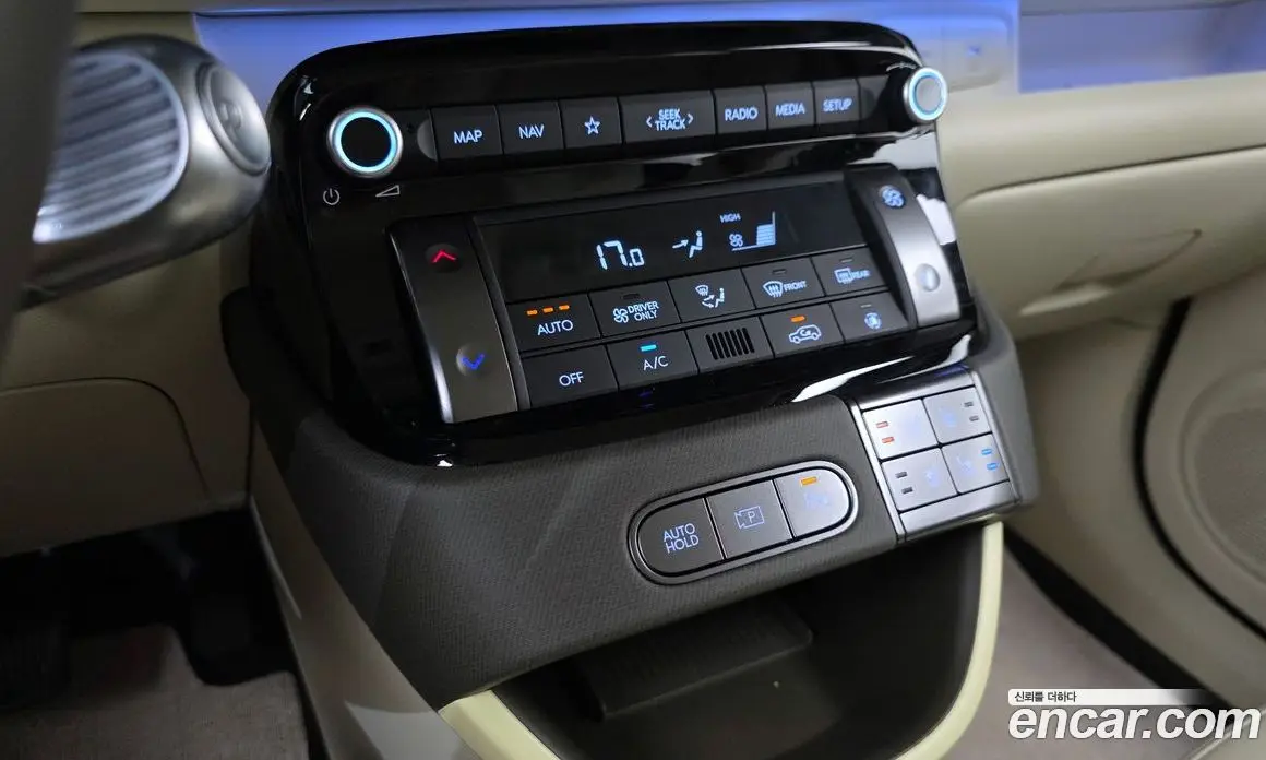 Hyundai Casper 2024 0.2 автомат (гидро), фото 20
