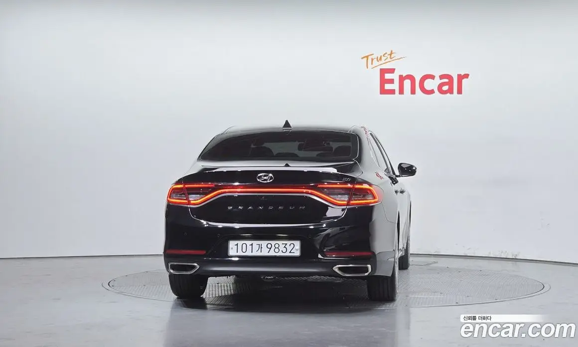 Hyundai Grandeur 2019 3.0 автомат (гидро), фото 4
