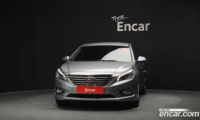 Hyundai Sonata 2016 2.0 автомат (гидро), миниатюра 3 Hyundai Sonata 2016 2.0 автомат (гидро), миниатюра 3