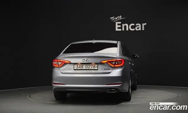 Hyundai Sonata 2016 2.0 автомат (гидро), миниатюра 4 Hyundai Sonata 2016 2.0 автомат (гидро), миниатюра 4