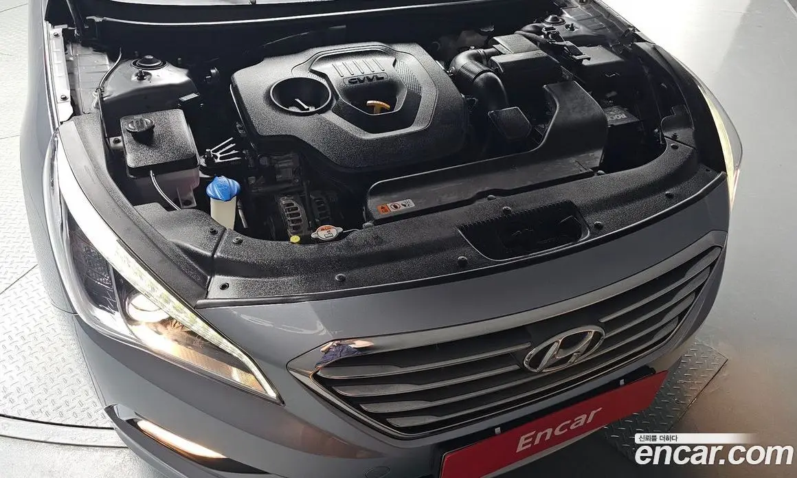 Hyundai Sonata 2016 2.0 автомат (гидро), фото 6 Hyundai Sonata 2016 2.0 автомат (гидро), фото 6
