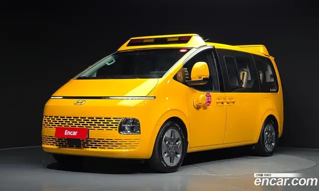 Hyundai Staria, 2025, 22 927 км