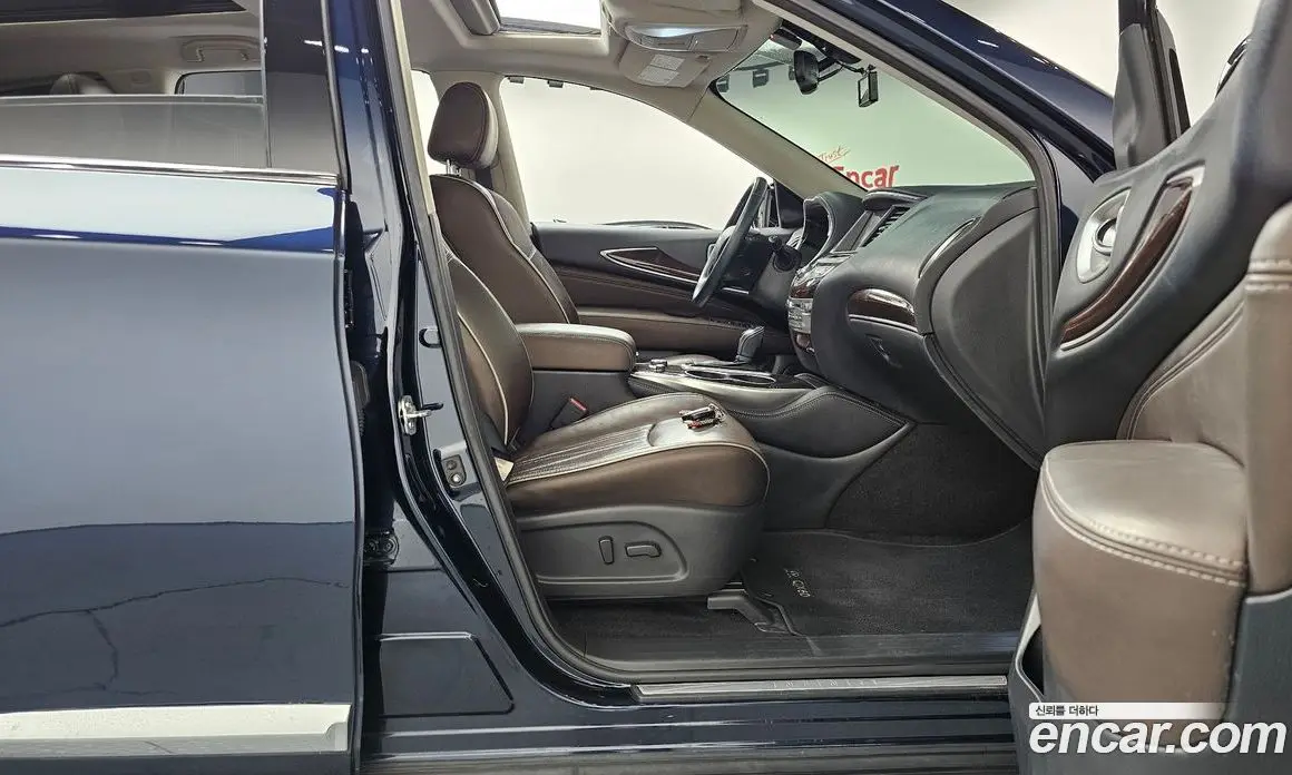 Infiniti QX60 2017 3.5 автомат (гидро), фото 11 Infiniti QX60 2017 3.5 автомат (гидро), фото 11